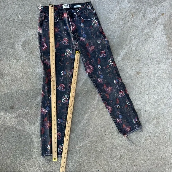 Kensie VintageLuxe Floral Skinny Jeans Sz 2/26 – Boho Slim Fit Denim - Picture 9 of 10